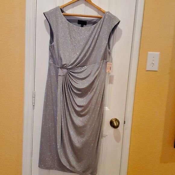 dressbarn Dresses & Skirts - Dressbarn Collection Metallic Shinny Dress Size 16